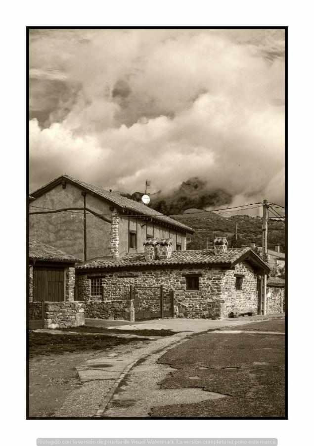 Casa Rural La Corva Triollo Luaran gambar